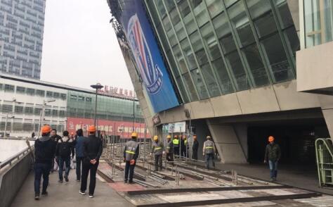 首页国产欧美久久